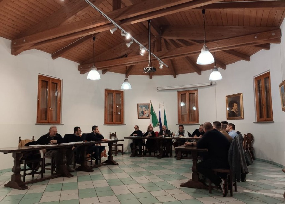 Crema News - Trasformazione diserta il consiglio comunale per protesta