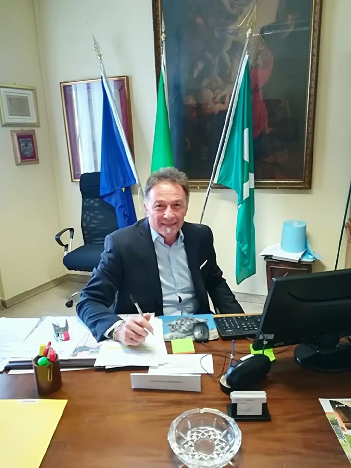 Crema News - Sindaco, quanto ci costi