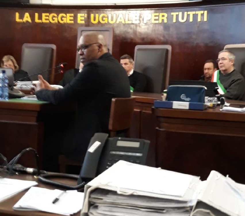Crema News - Slitta il processo a Sy