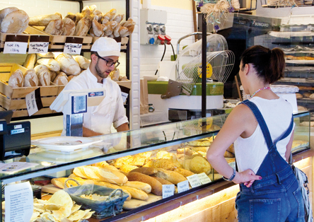 Crema News - Rilanciare i negozi di vicinato