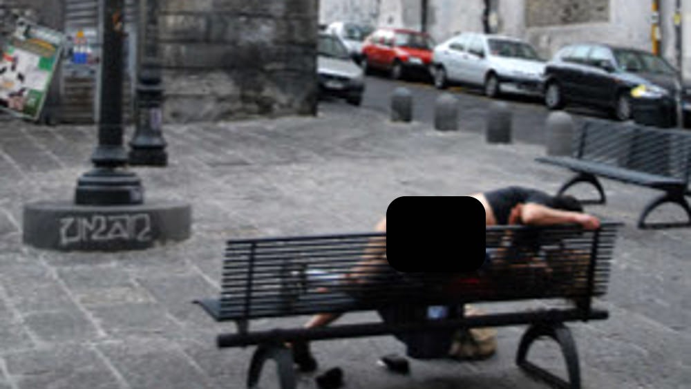 Crema News - Sesso sulla panchina