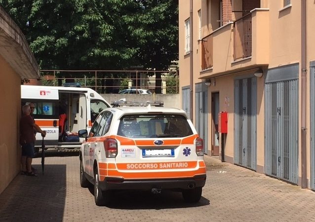 Crema News - Vola dal balcone, gravissima
