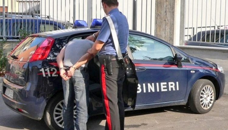 Crema News - Aggredisce i genitori, arrestato