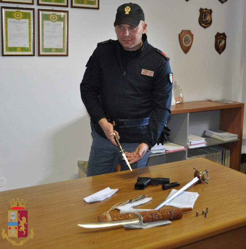 Crema News - Minaccia la convivente con una pistola: arrestato