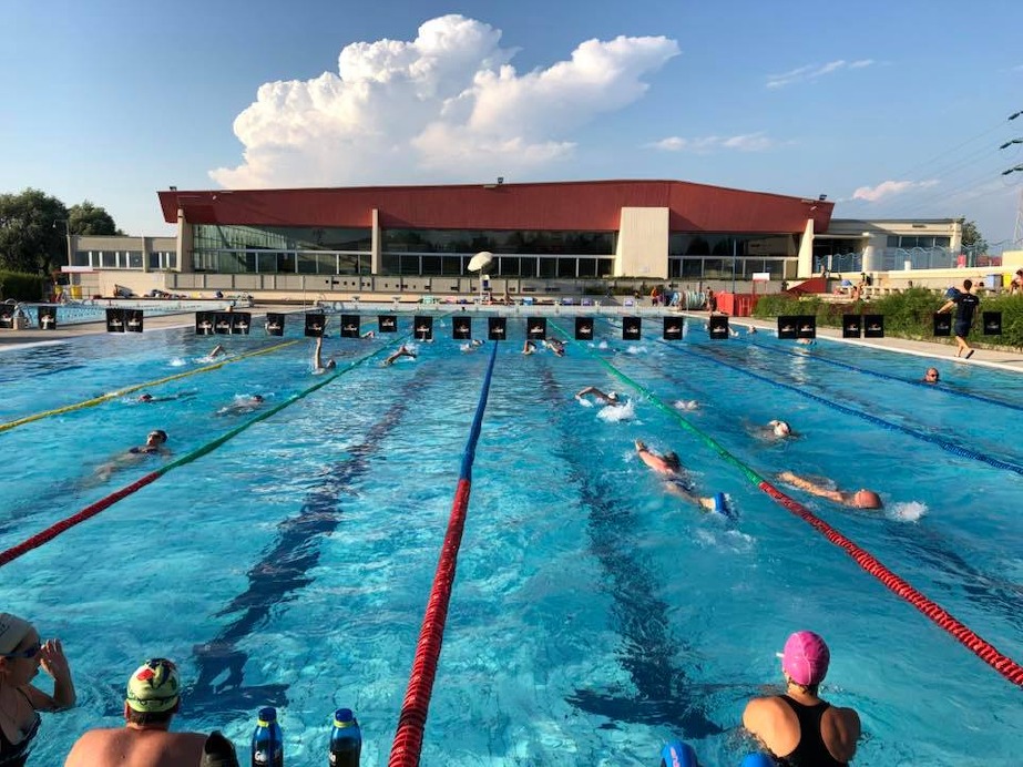 Crema News - La piscina fa acqua