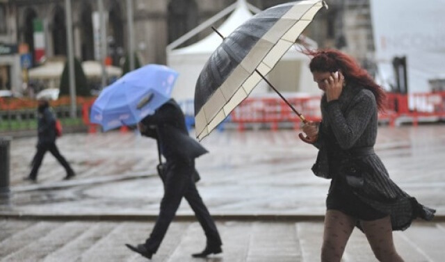 Crema News - Oggi piove e tira vento