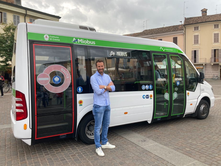 Crema News - C'è la navetta, manca lo stile