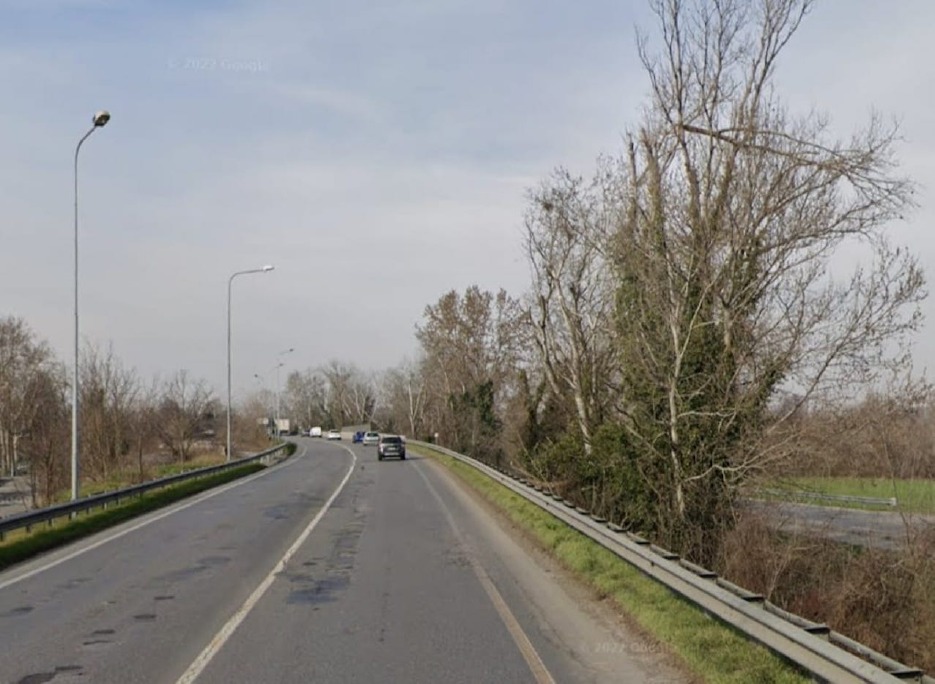 Crema News - Viabilità verso il ponte, controllo (inutile?)