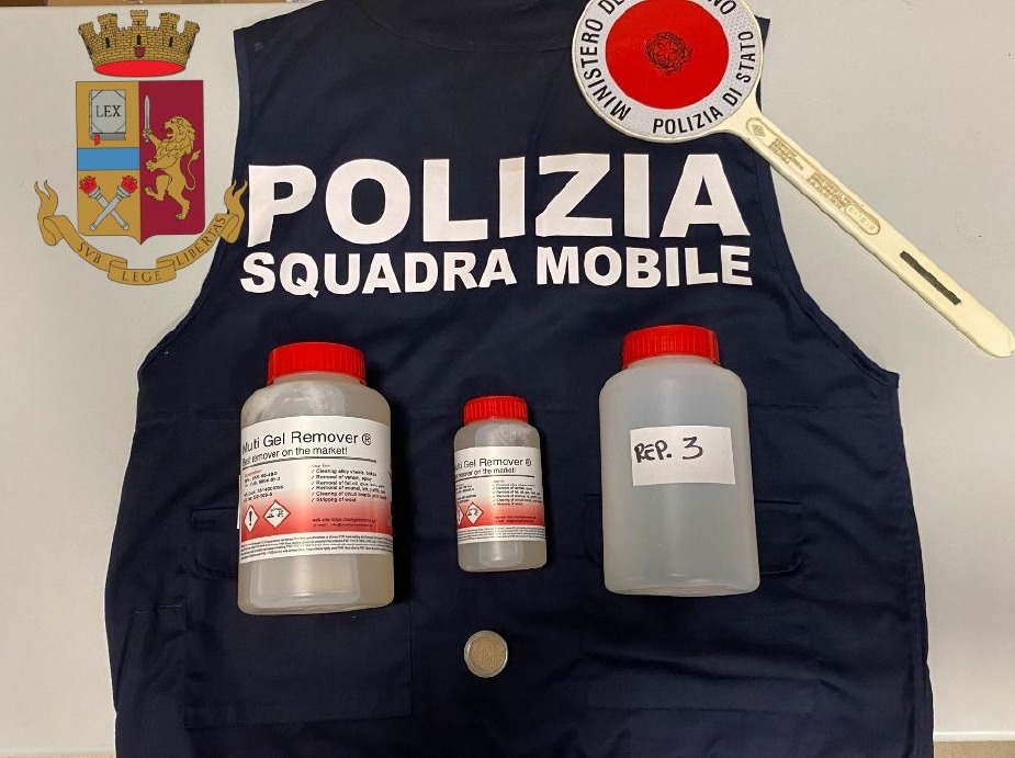 Crema News - Compra droga on line: arrestato