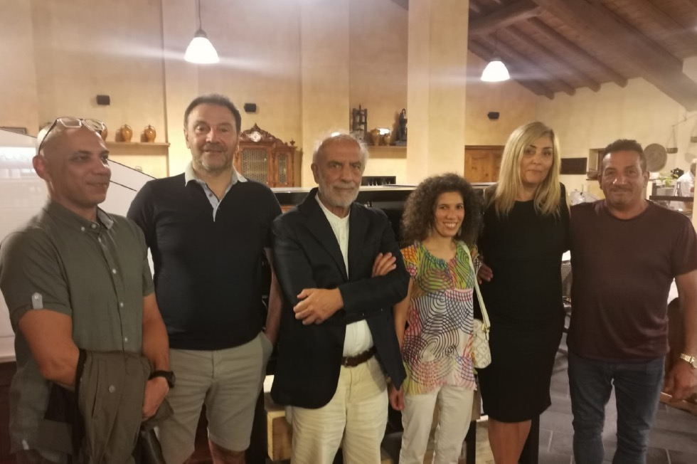 Crema News - Il sindaco offre la pizza