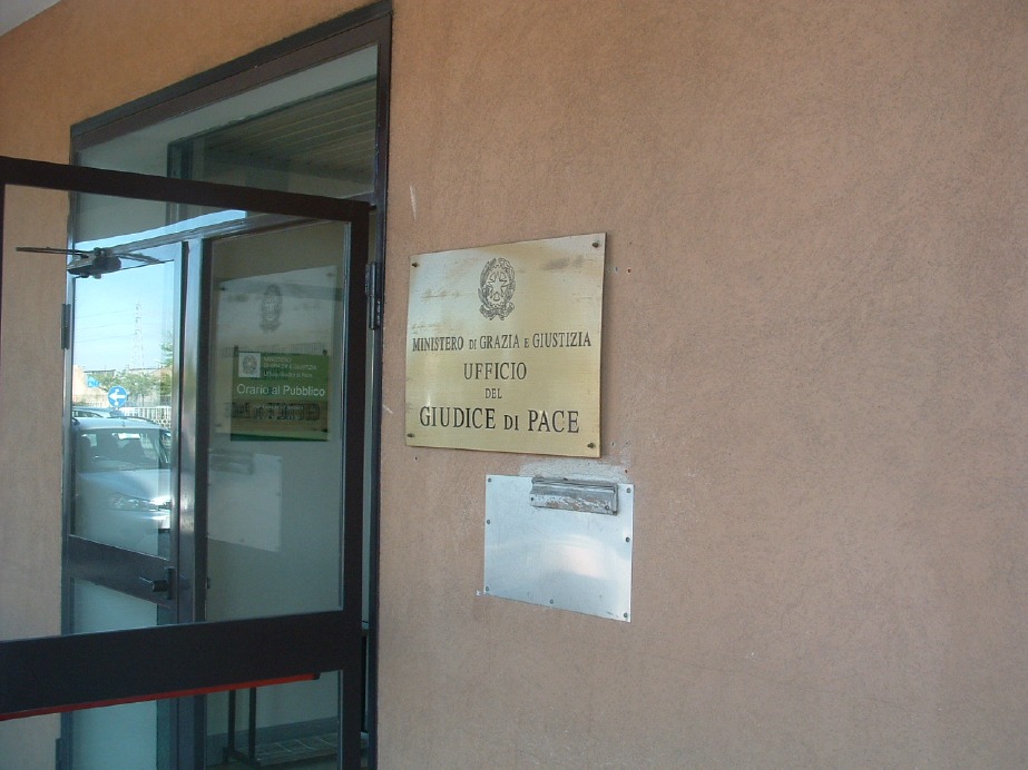 Crema News - Crema - Giudice di pace a rischio