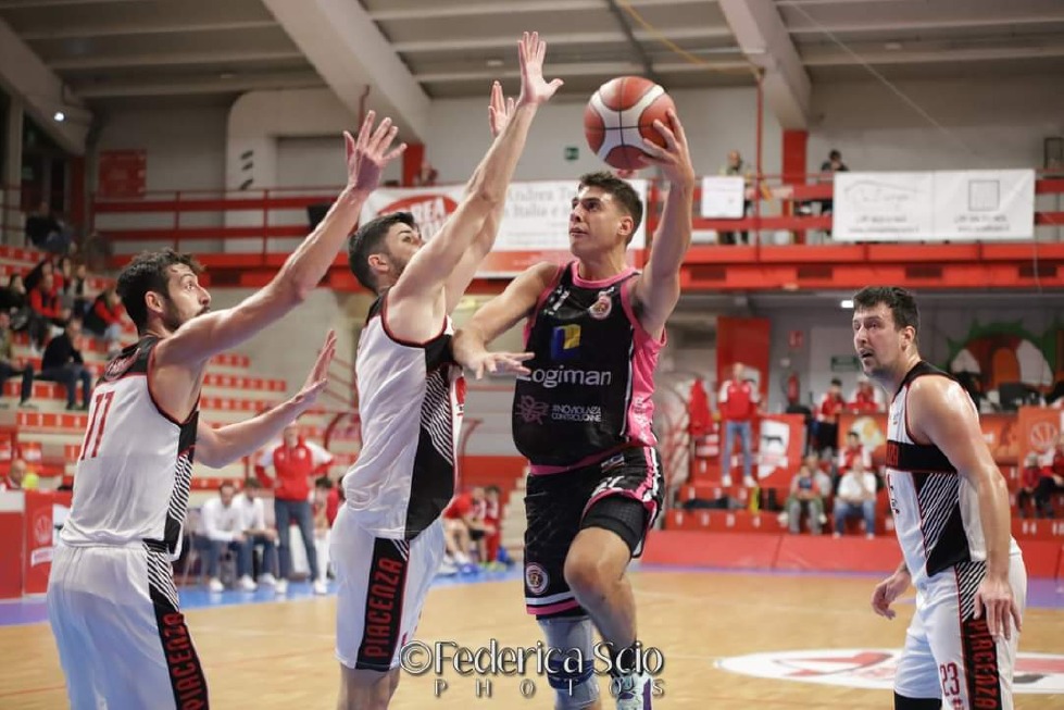 Crema News - Basket, serie B naz. - Derby col Desio