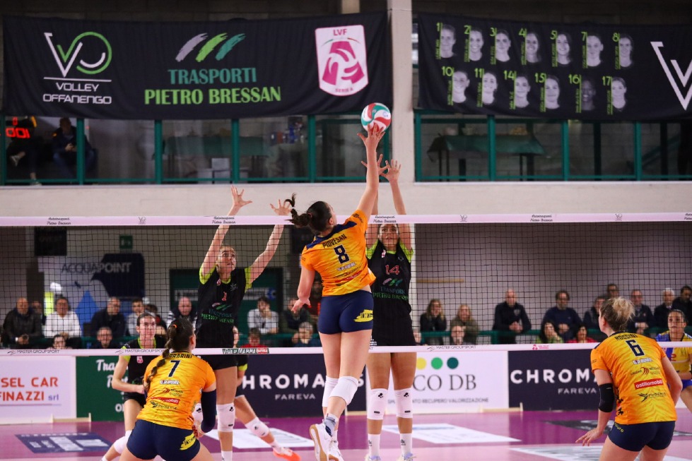 Crema News - Volley, serie A2 - Trasporti Bressan a Lecco