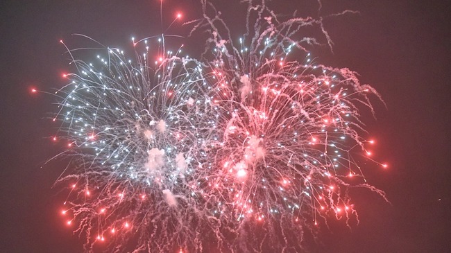 Crema News - Pandino - Fuochi d'artificio alle 5