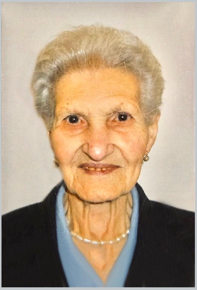 Necrologio di Teresa Ficca
ved. Manenti
di anni 93 - Crema News: i necrologi del giorno