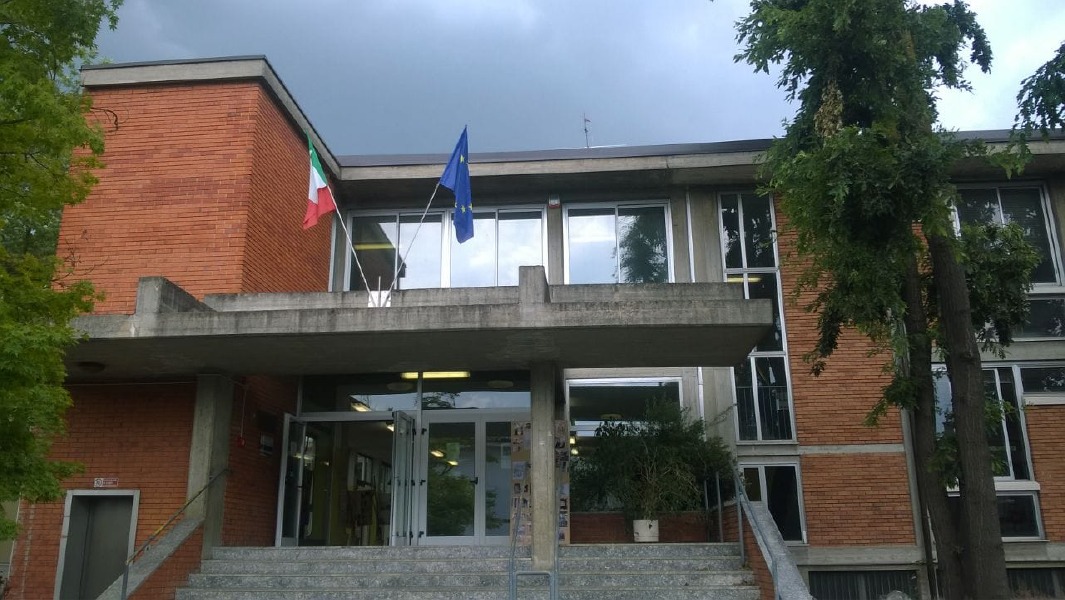 Crema News - Rivolta d'Adda - Piove nella scuola