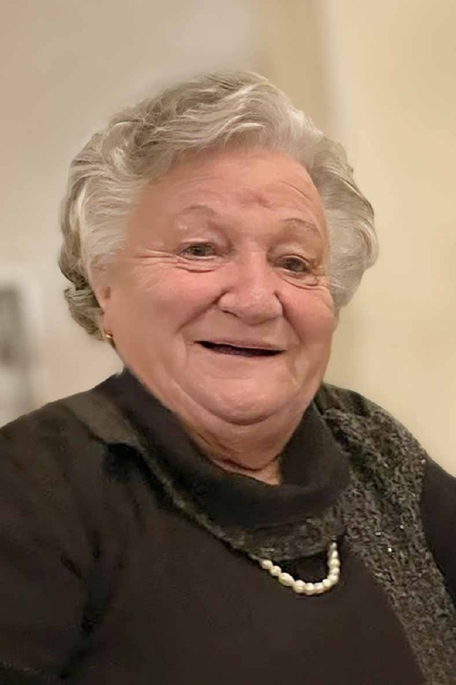 Necrologio di Angela Degli Agosti
in Resconi
di anni 87 - Crema News: i necrologi del giorno