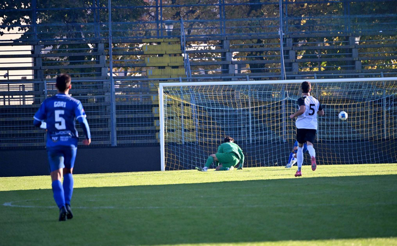 Calcio - Tonfo del Crema