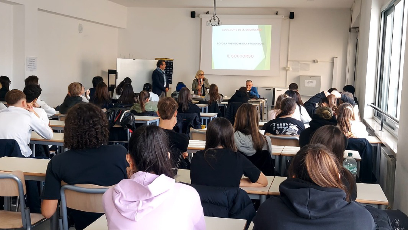 Crema - Lions e benessere, a scuola