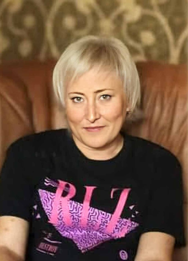Necrologio di Olena Uskova
in Vanazzi
di anni 46 - Crema News: i necrologi del giorno