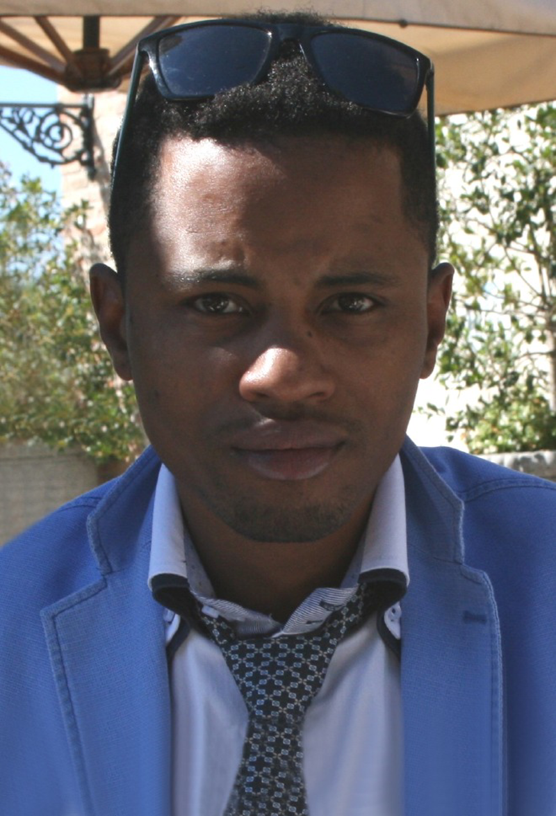 Necrologio di Fabio Zaniboni Douglas
di anni 37 - Crema News: i necrologi del giorno