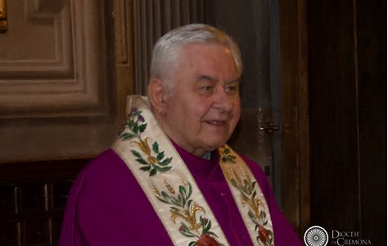 Soncino - Addio a monsignor Perotti 