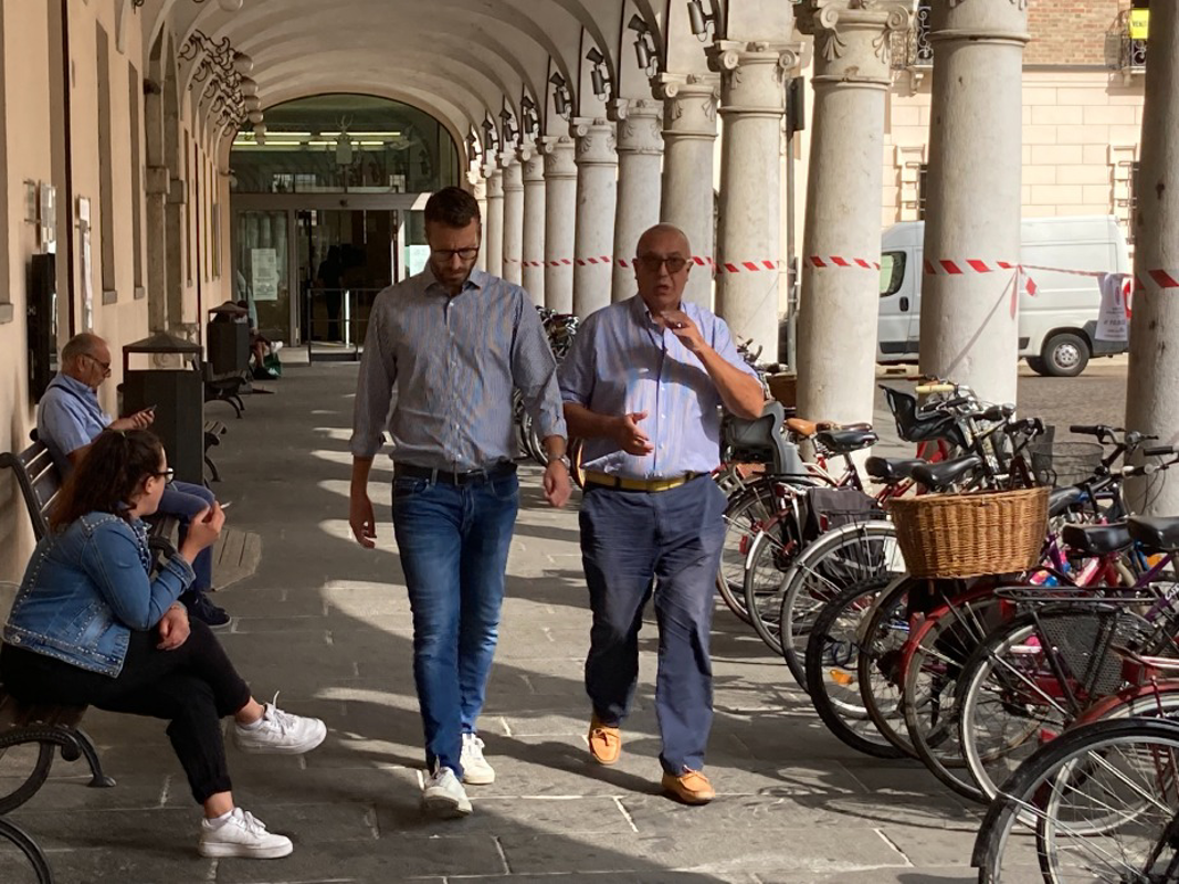 Crema - "Bordo dimettiti"