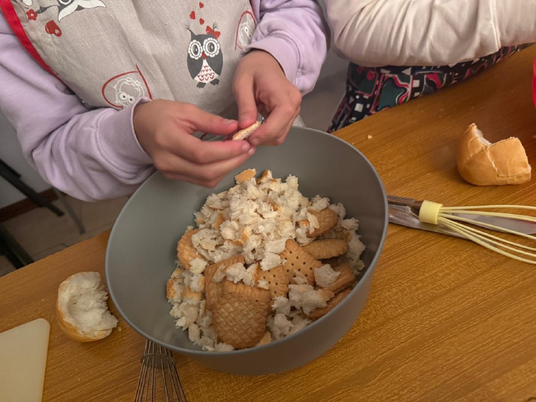 Bagnolo - Bambini in cucina