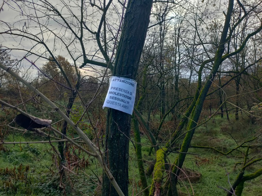 Crema - Cartello inquietante