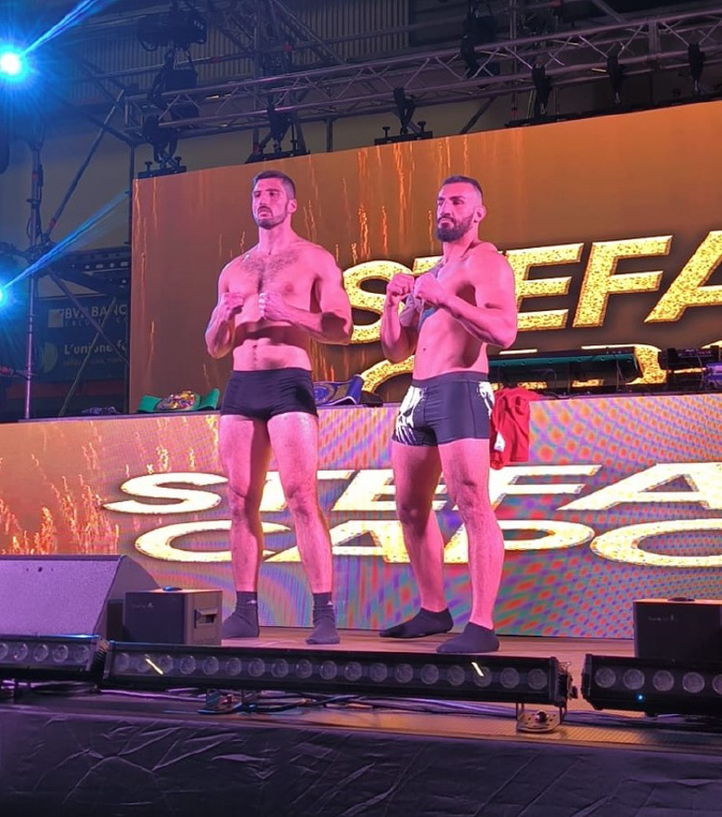 Boxe - Ogliari passa per KoT