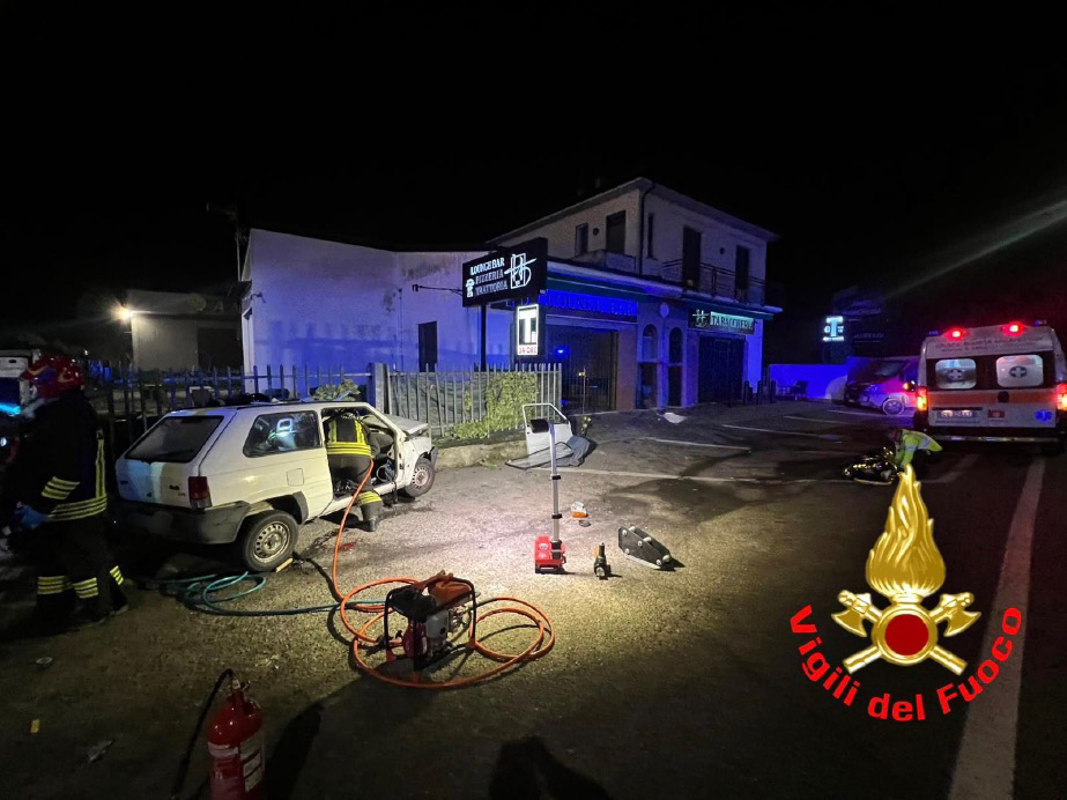 Dal territorio - Auto contro muro