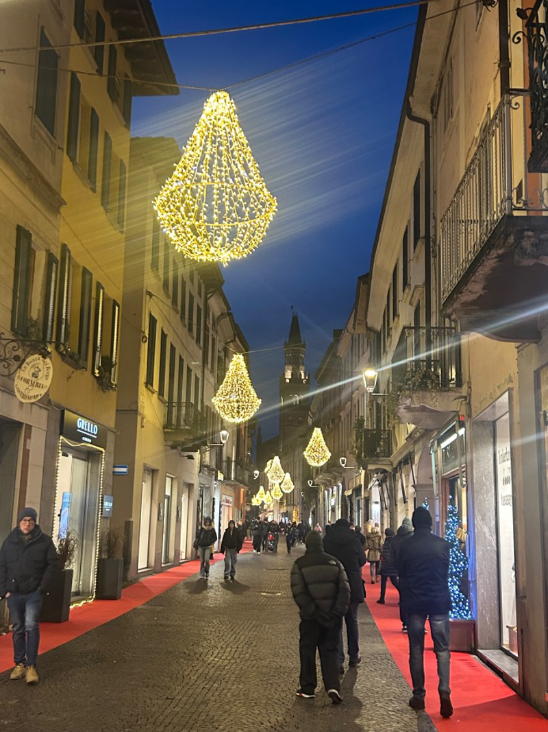 Crema - Ecco le luci