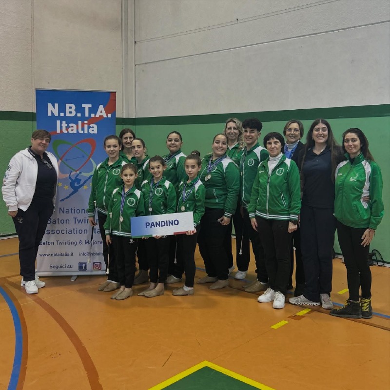 Majorettes — Prima gara per le atlete di Pandino 