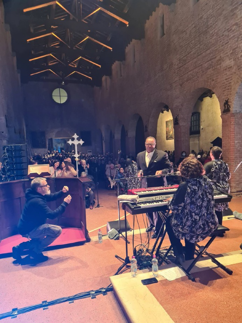 Palazzo Pignano - Gospel da brividi nella pieve