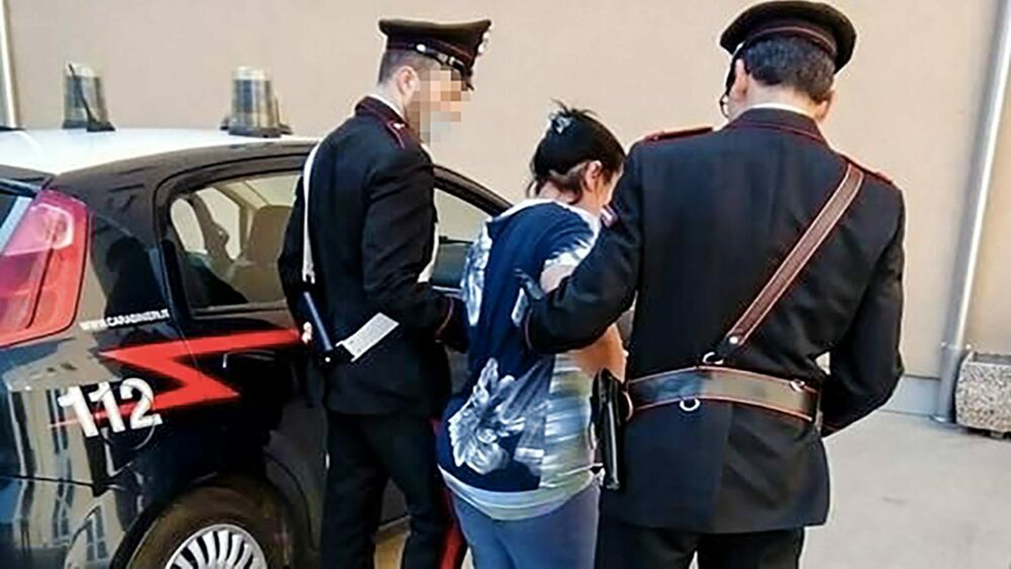 Crema - Donna in galera