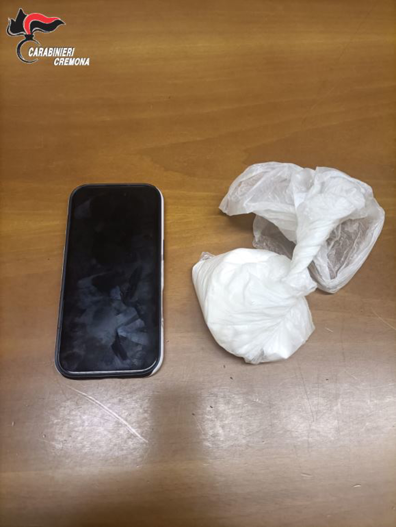 Crema - Un etto di cocaina