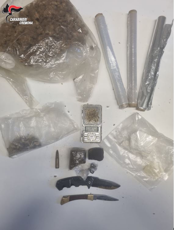 Crema News - Dal territorio - Droga in casa