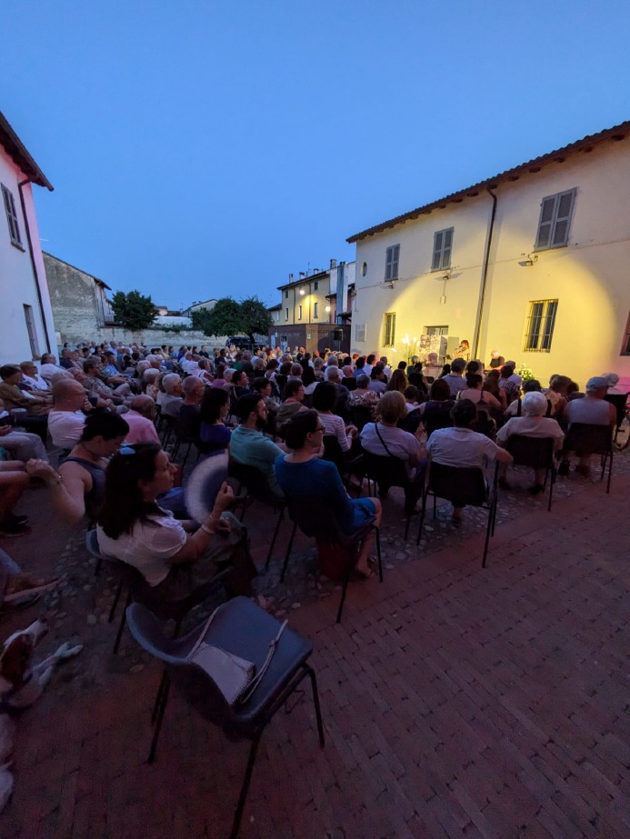 Crema News - Castelleone - Il torrazzo al Maggio dei libri