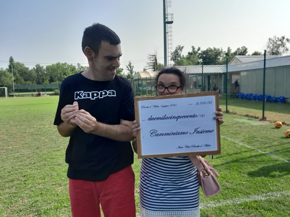 Crema News - Rivolta d'Adda - Inter Club, 2500 euro per Camminiamo Insieme