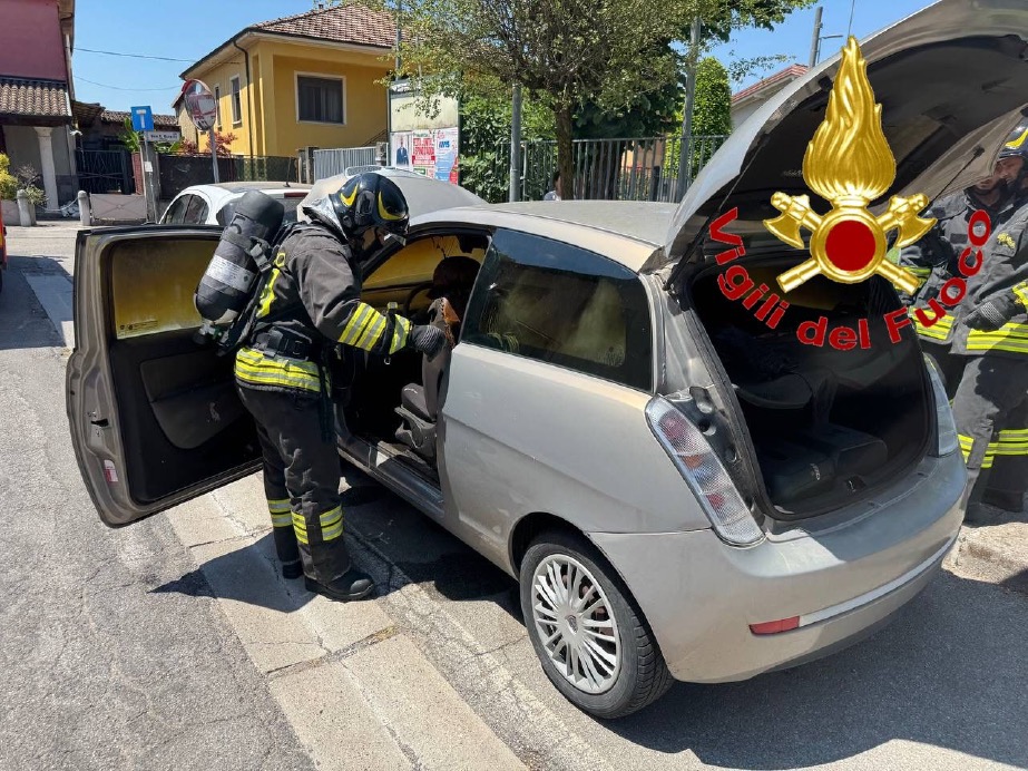 Crema News - Cremasco- Due auto a fuoco