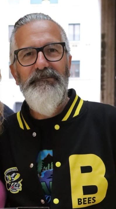Crema News - Madignano - Bee punge il sindaco