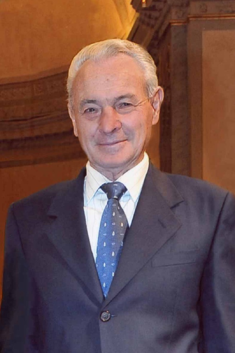 Necrologio di Mosè Cecilio Lodetti
di anni 85 - Crema News: i necrologi del giorno