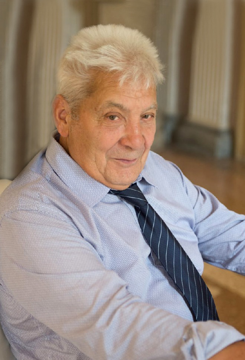 Necrologio di Giuseppe (Nano) Galli
di anni 84 - Crema News: i necrologi del giorno