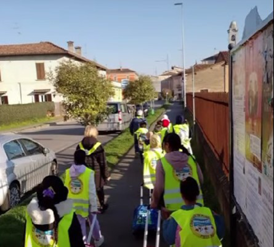 Crema News - Pandino - Riparte il piedibus
