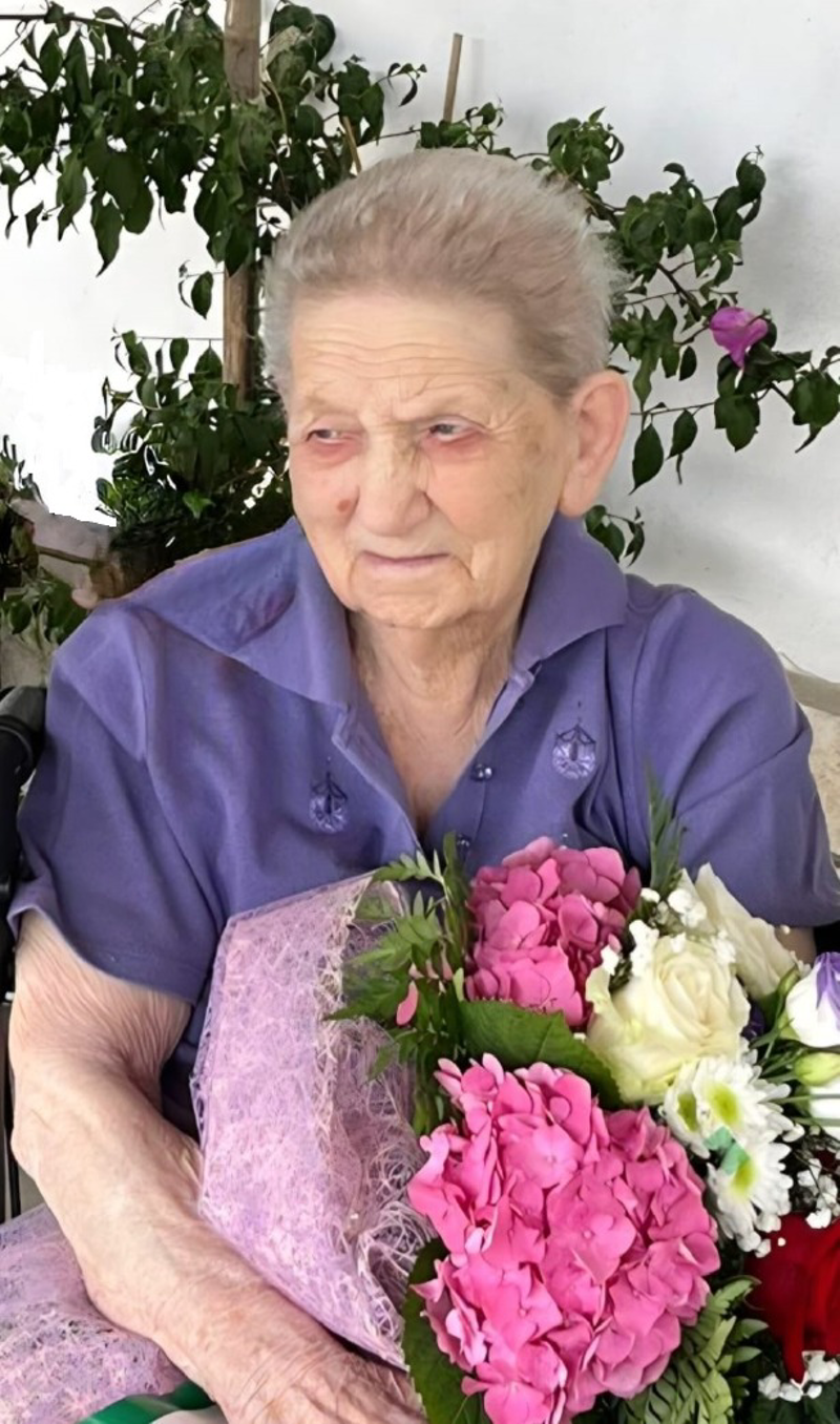 Farinate - Addio alla decana del paese  