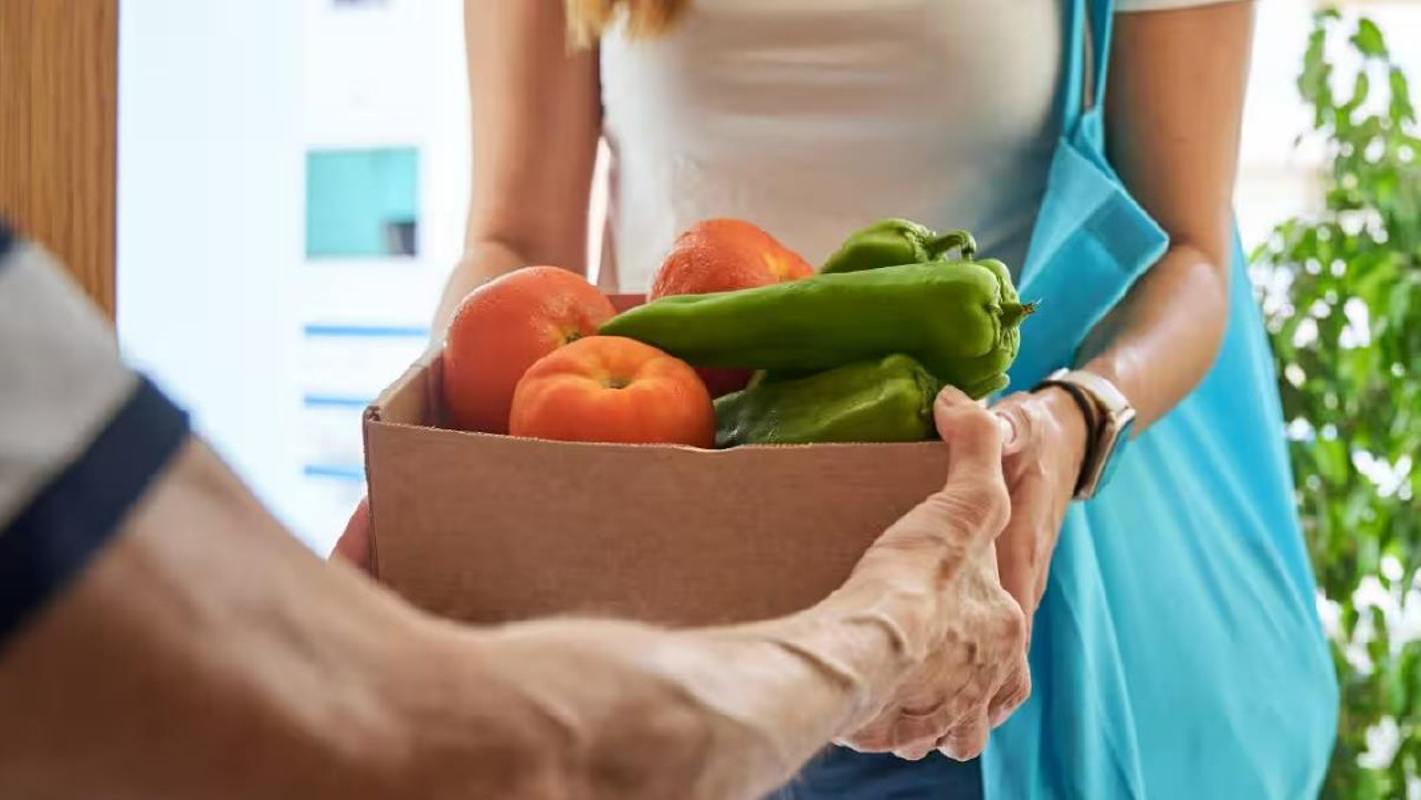 Pandino - Stop ai pasti a domicilio