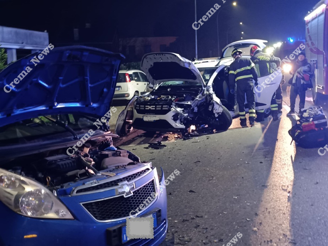 Madignano - Frontale, donna incastrata