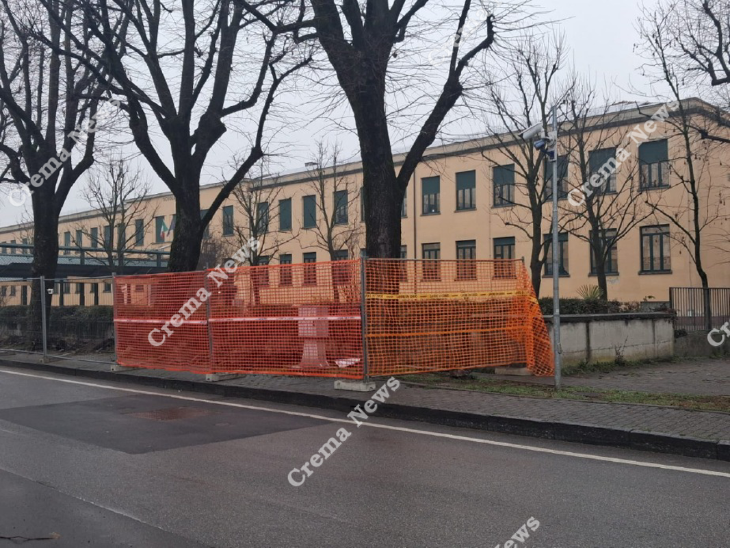 Rivolta d'Adda - Roggia, spalla da rifare