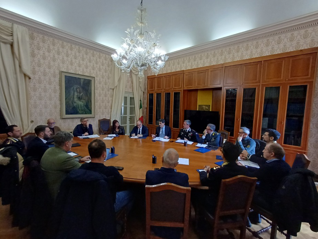 Crema - Nelle stazioni arrivano i militari