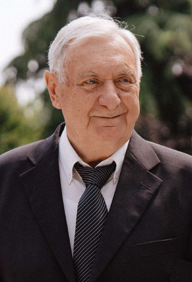 Necrologio di Cremonesi Ienis
di anni 77 - Crema News: i necrologi del giorno